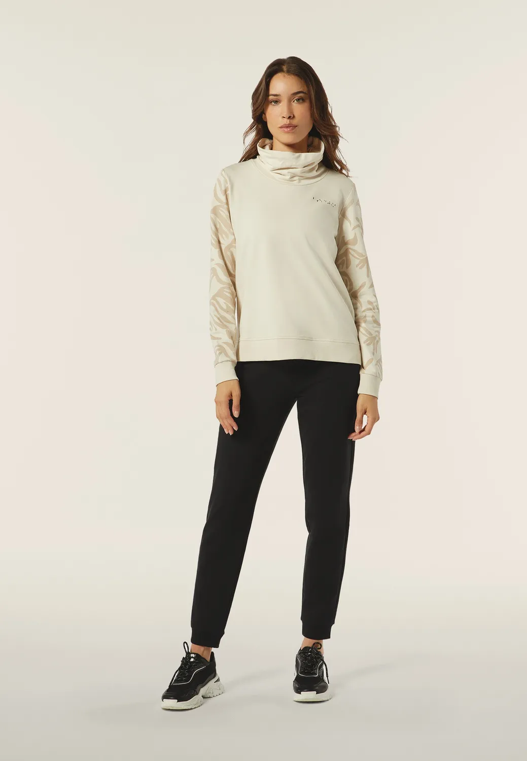 Freddy Sweatshirt Comfort Fit Blumenärmel Jester Red