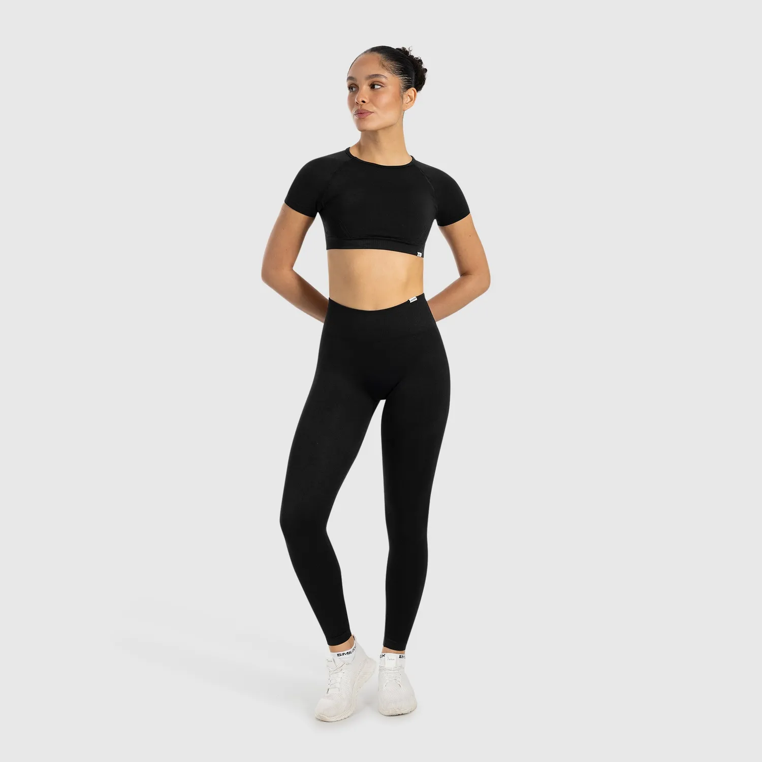 Smilodox Lunara Soheli Crop Shirt Schwarz nahtlos