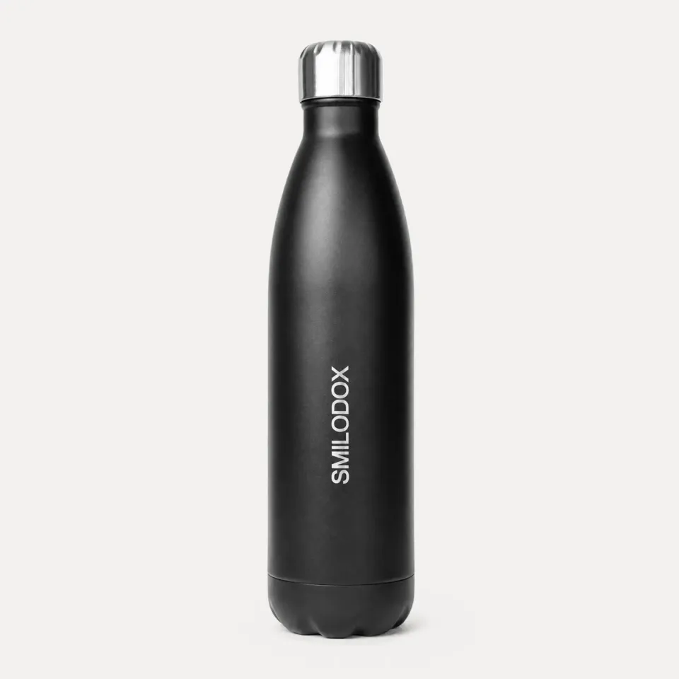 Smilodox Zeyn Sveltis Trinkflasche 750ml Edelstahl schwarz
