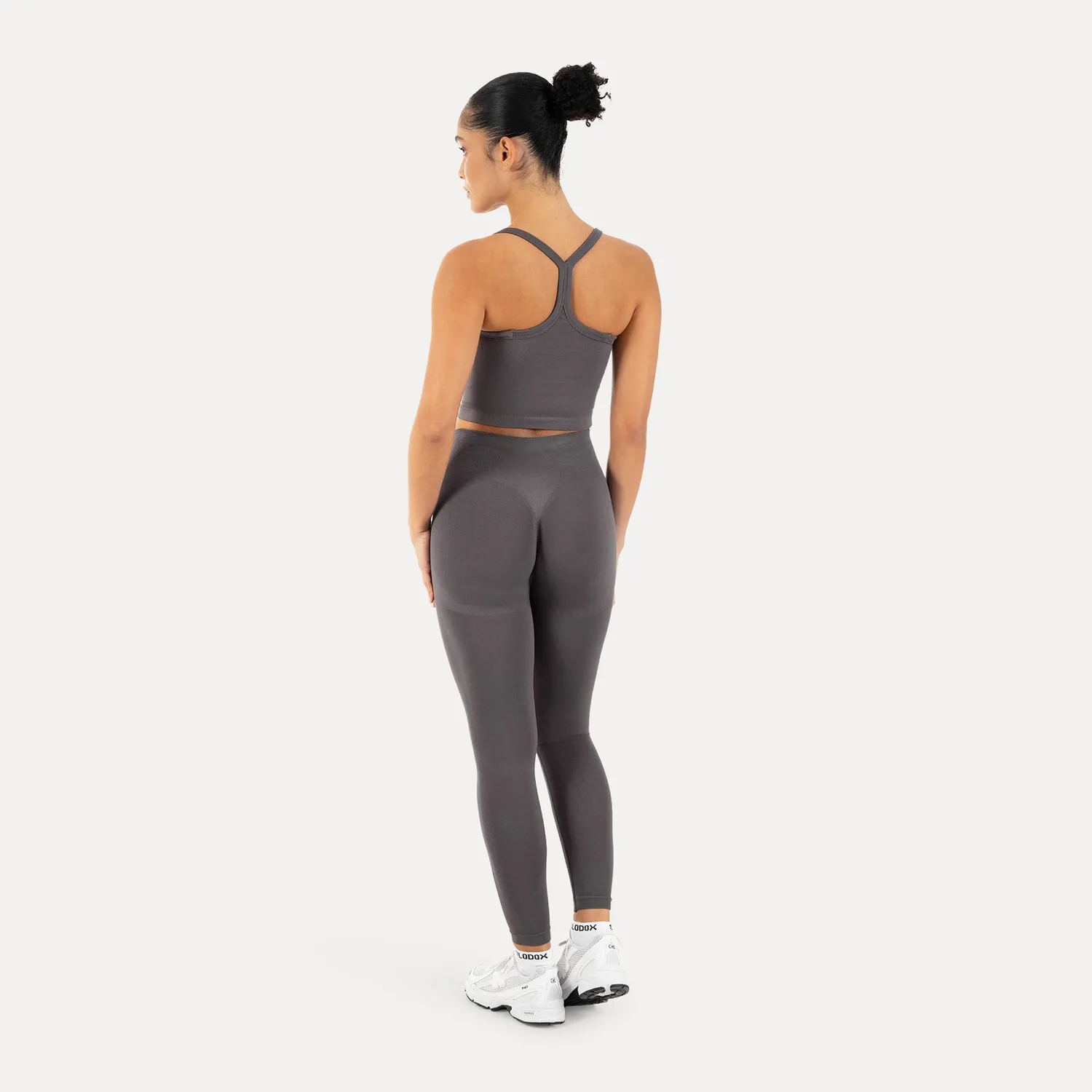 Smilodox Vonda Crop Top Schwarz mit Racerback