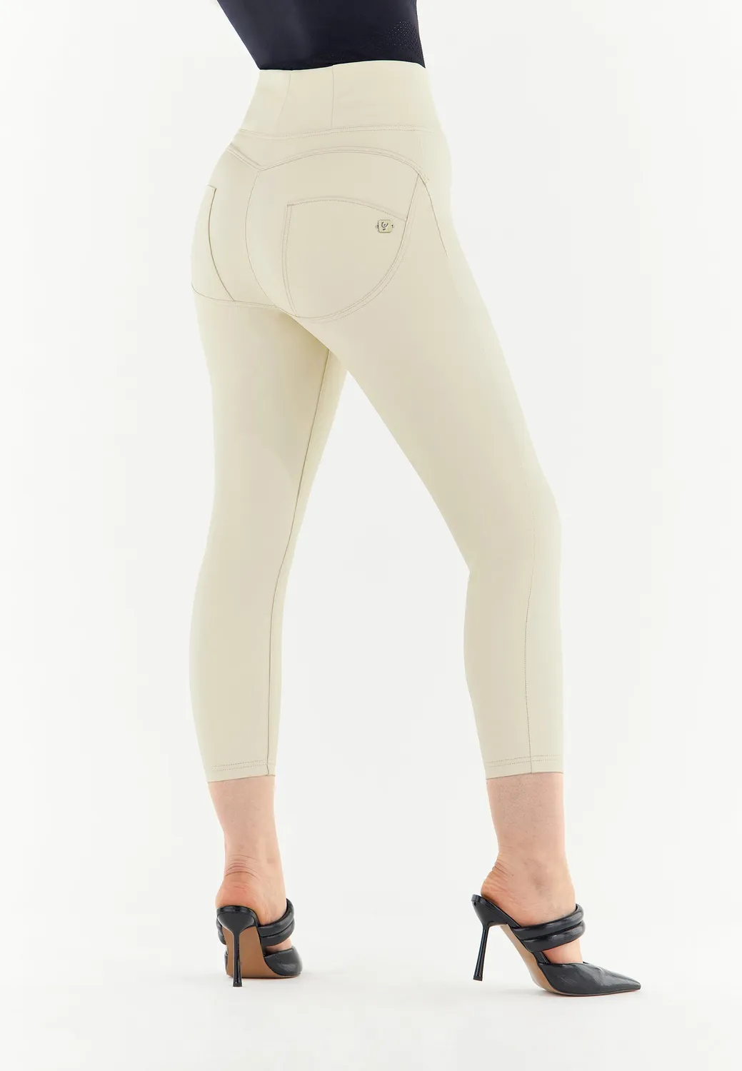 Freddy WR.UP Curvy 7/8 Superskinny Kunstleder-Leggings schwarz blickdicht