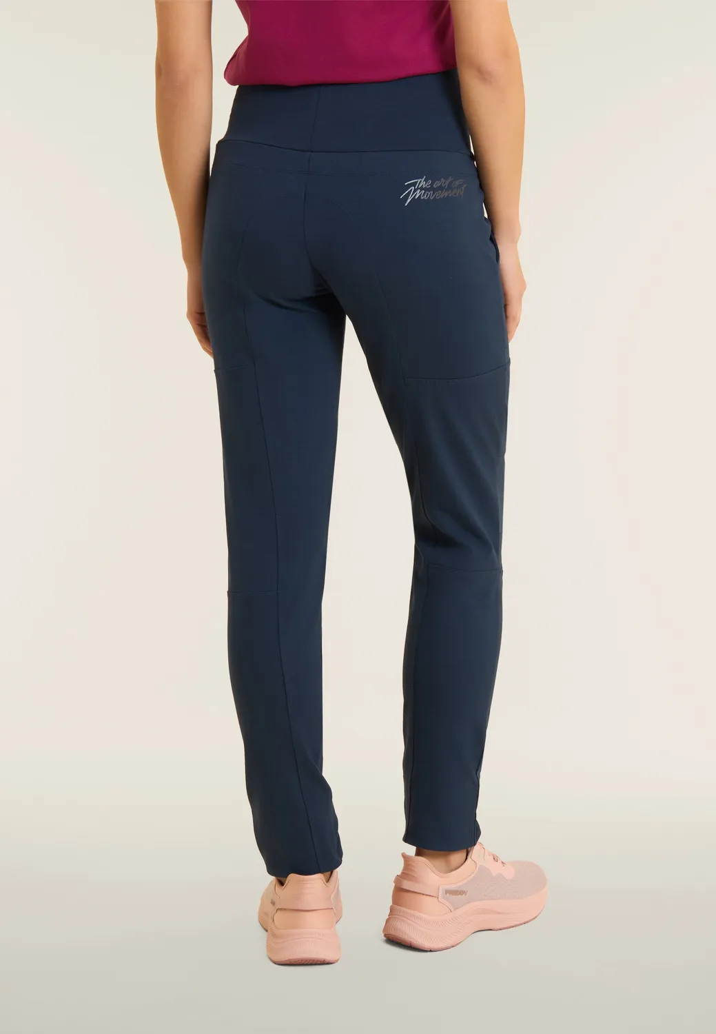Freddy The Art of Movement Set T-Shirt Hose Raspberry