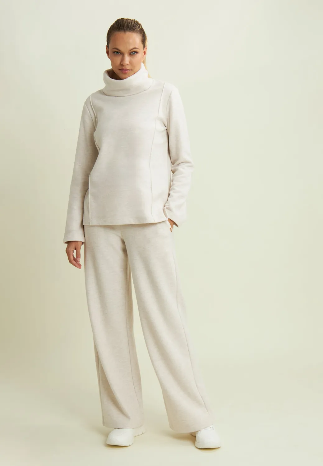 Freddy Damen Sweatshirt Ausgestellt Strick-Optik