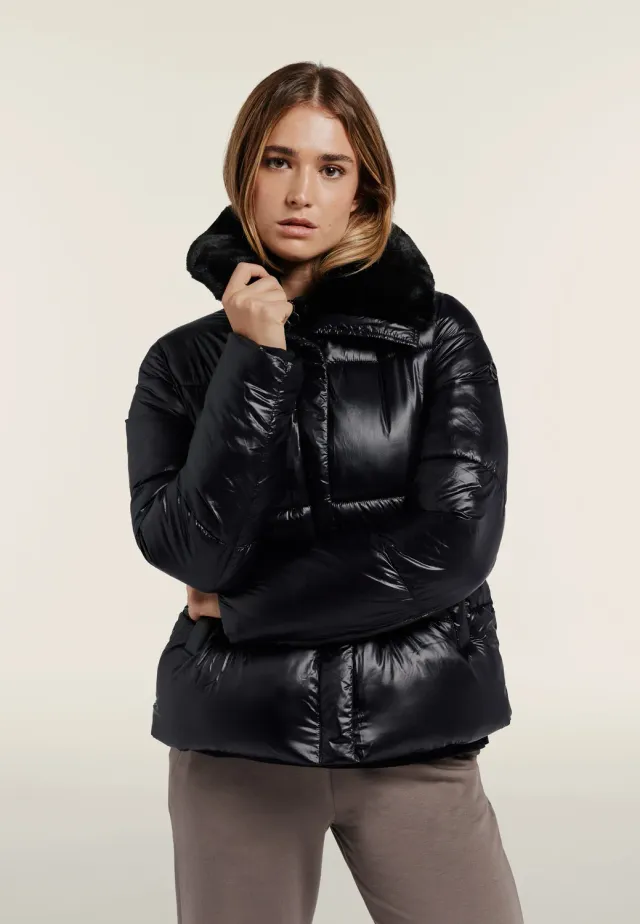 Freddy Trapuntato Shimmer Steppjacke Damen Schwarz Fellkragen