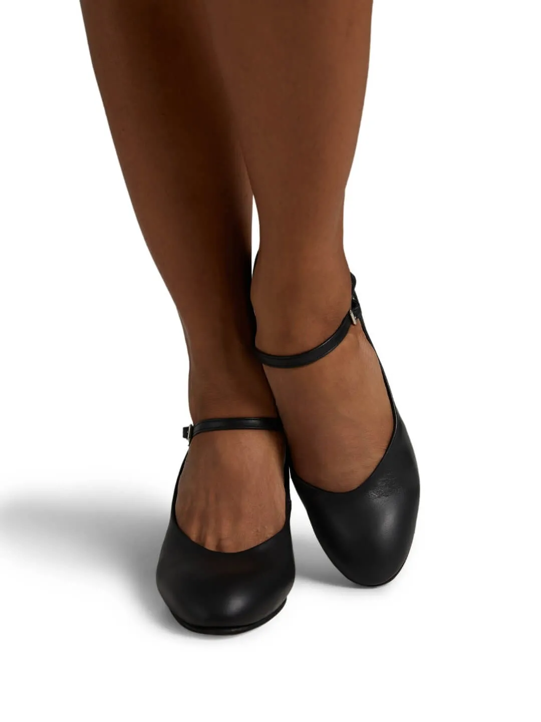 Capezio 656 Characterschuhe Schwarz 7,5cm Absatz Leder