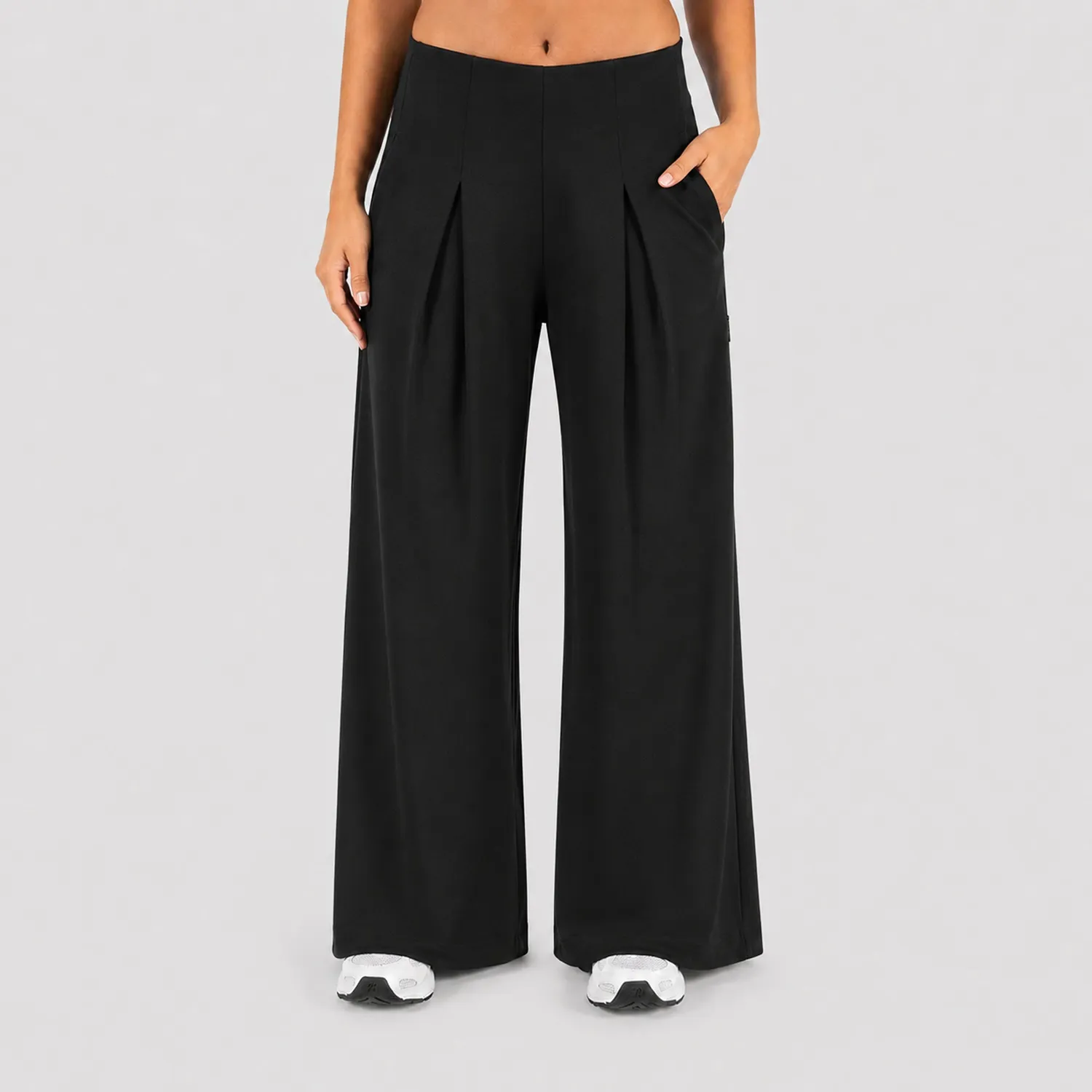 Smilodox Sorea Vanea Damen Jogginghose Schwarz Loose Fit