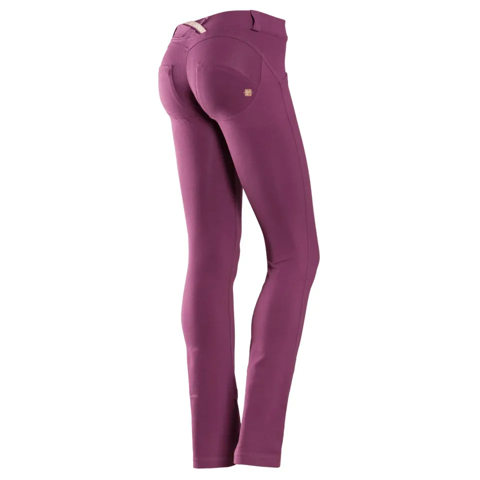 Freddy WR.UP Hose Straight Bordeaux Shaping Low Waist