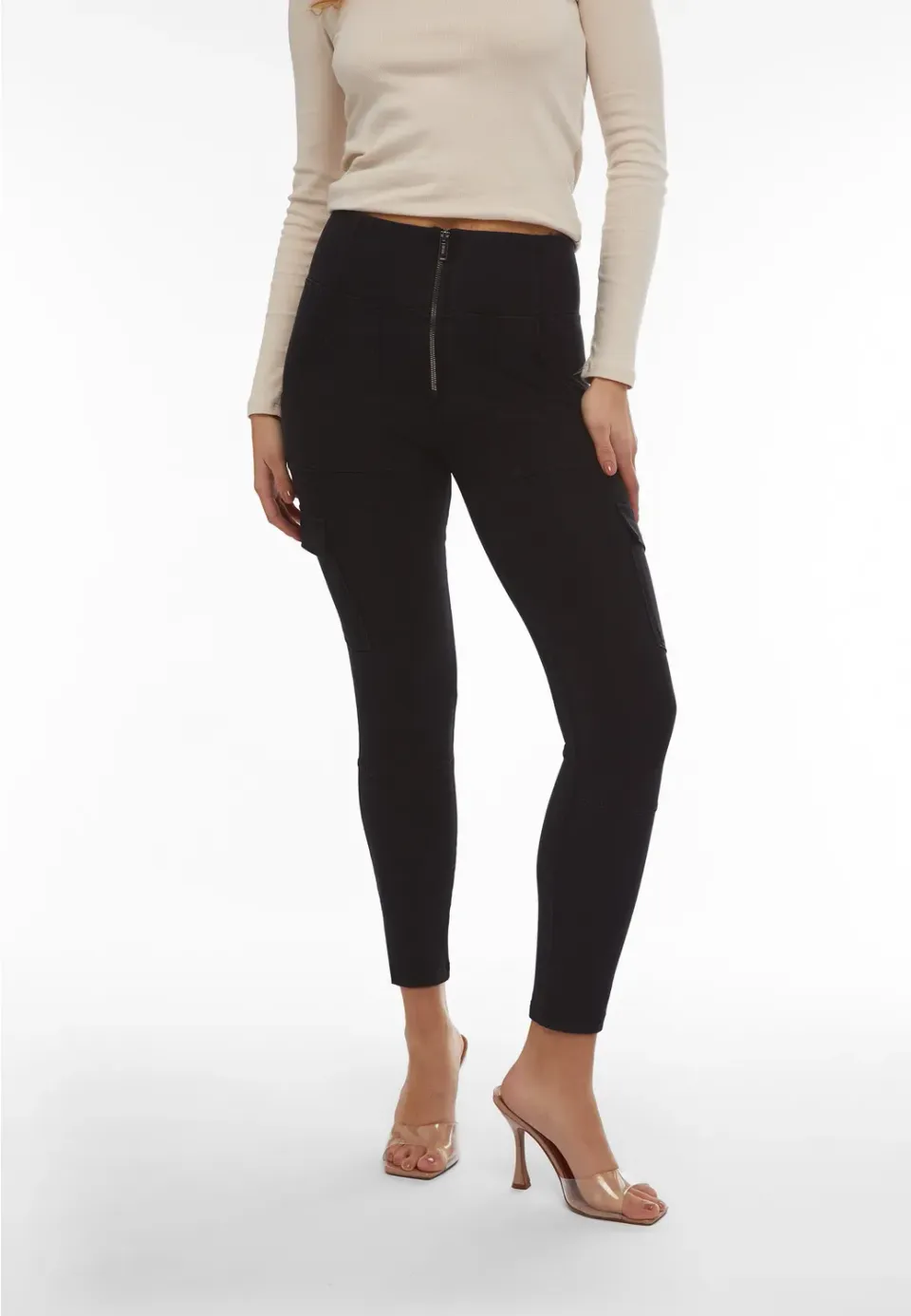 Freddy WR.UP Cargo Jeggings 7/8 Schwarz Push-up