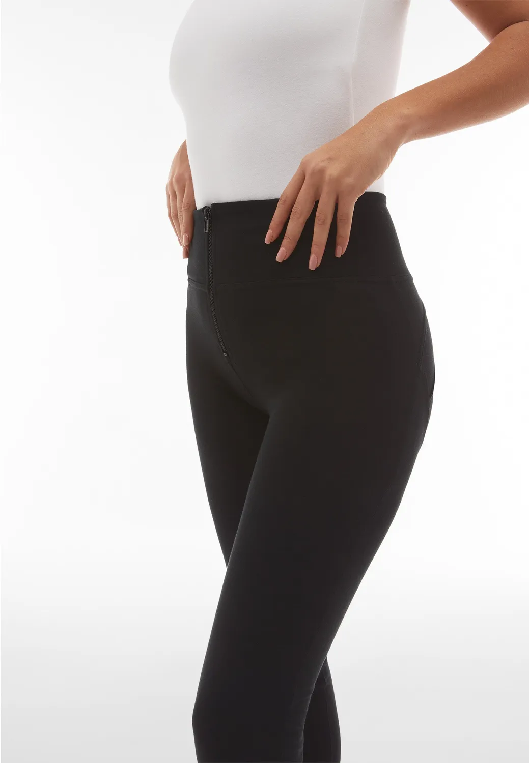 Freddy WR.UP Skinny Leggings hohe Taille schwarz Bio-Baumwolle
