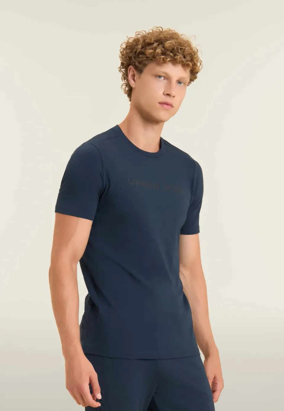 Freddy Herren T-Shirt Regular Raglan Glanz-Print Schwarz