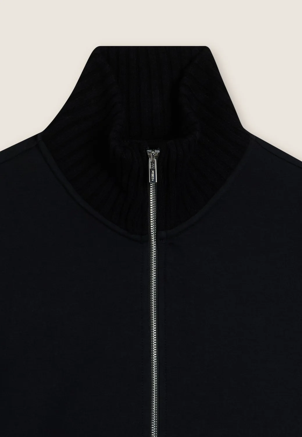 Freddy Slim Sweatjacke Schwarz mit Zip und Rippdetails