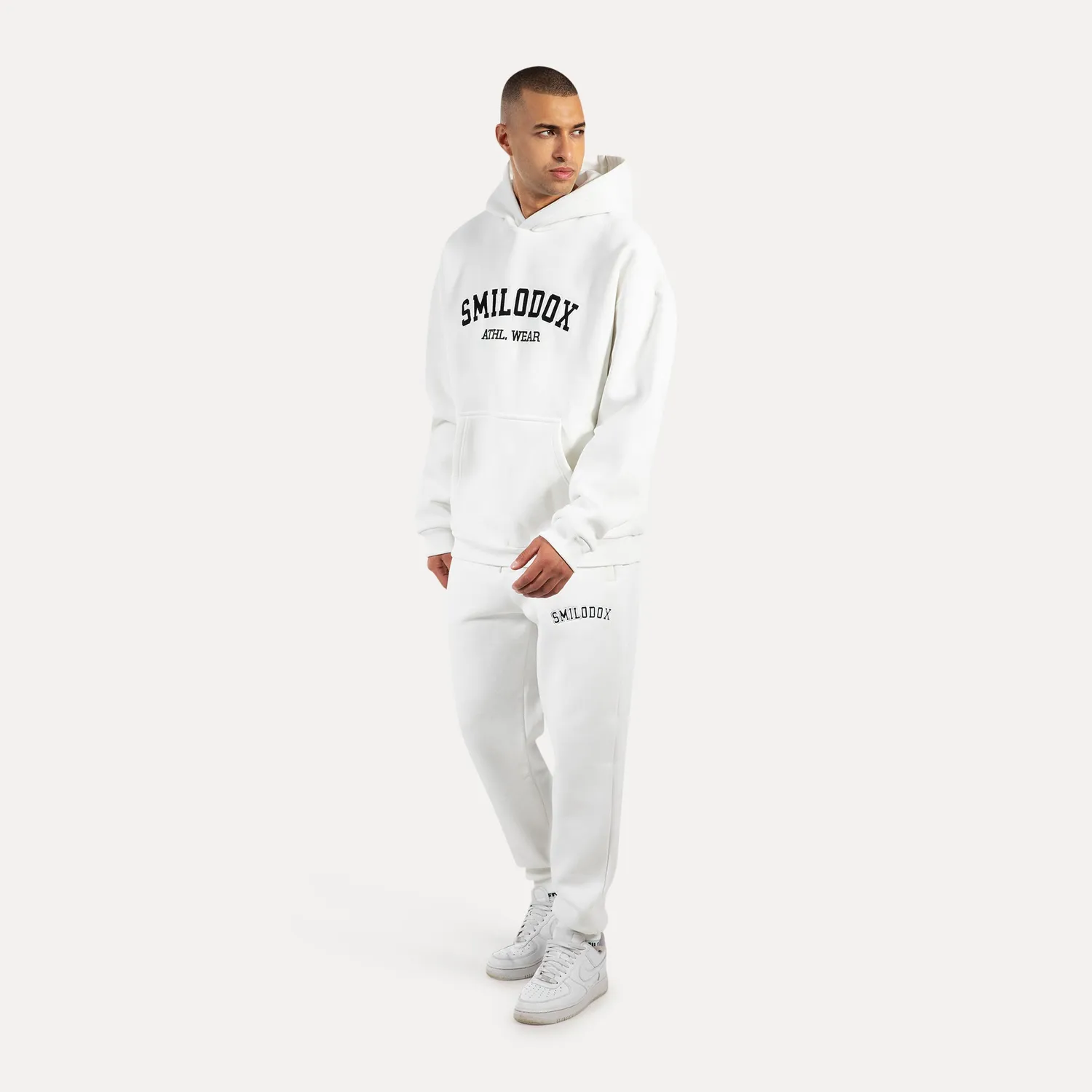 Smilodox Kayson Jogginghose Herren Schwarz Oversize