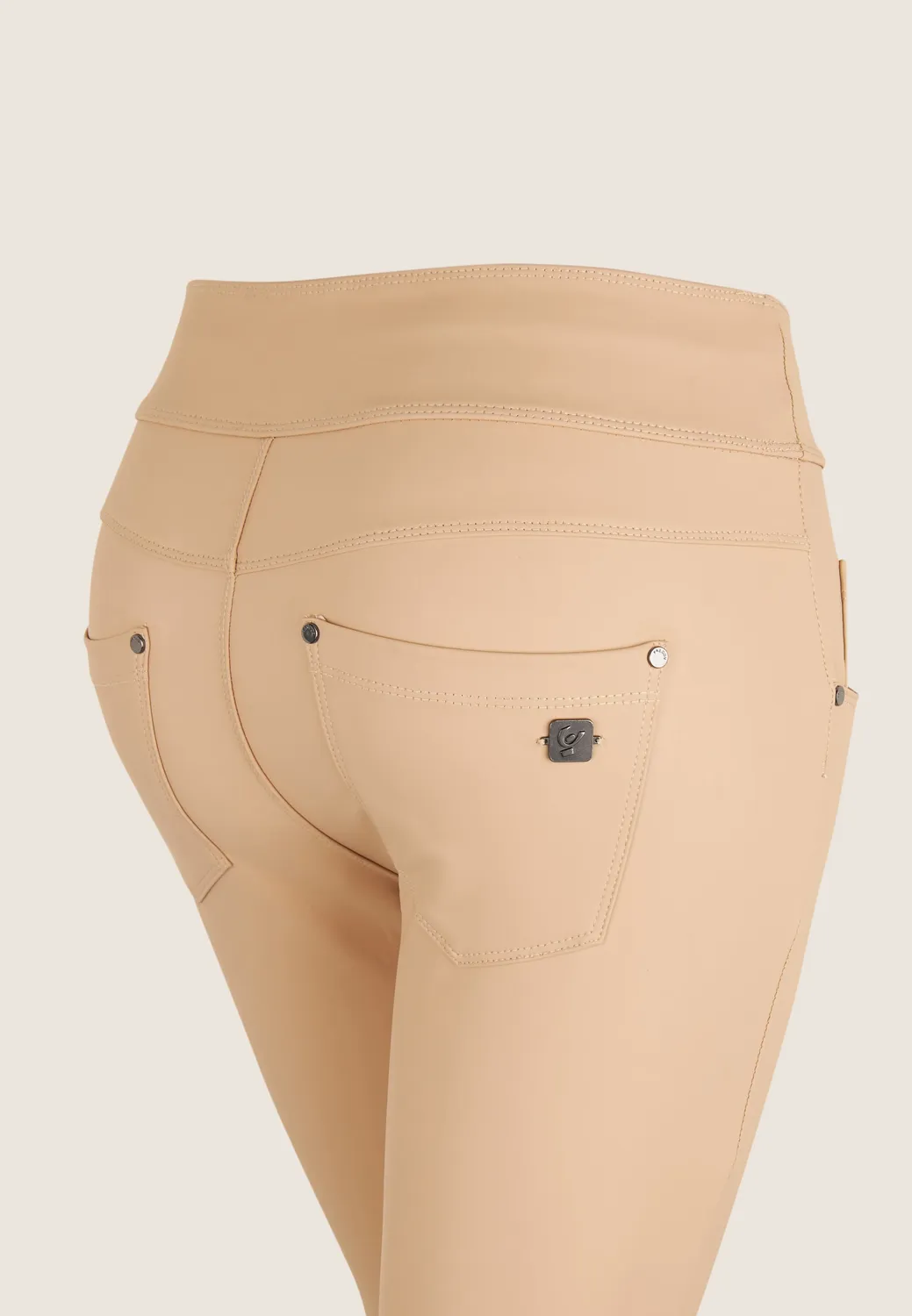 Freddy N.O.W. Skinny Hose Similpelle Matt mittlere Taille
