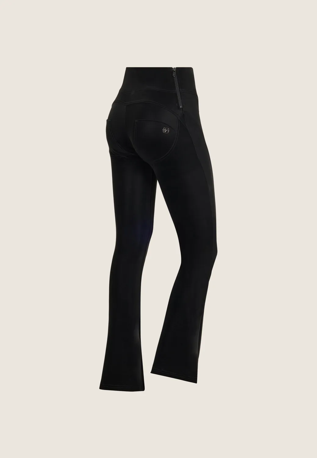 Freddy WR.UP Mini-Flare Hose Wet-Look schwarz