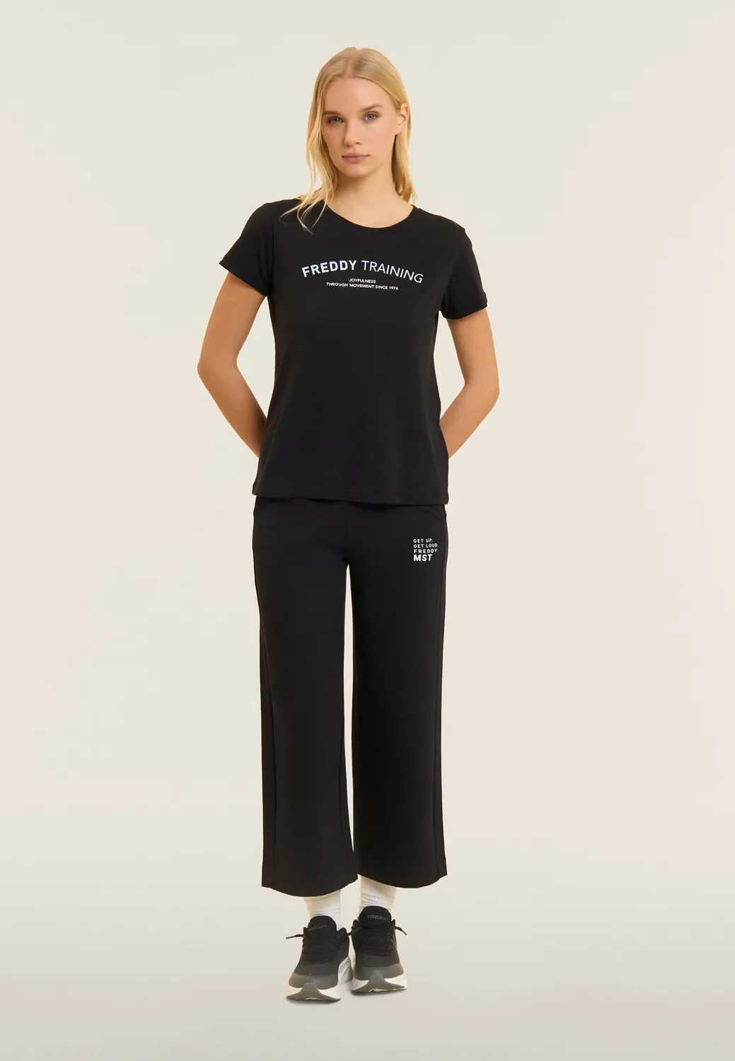 Freddy Wide Leg Sporthose Damen Schwarz Cropped