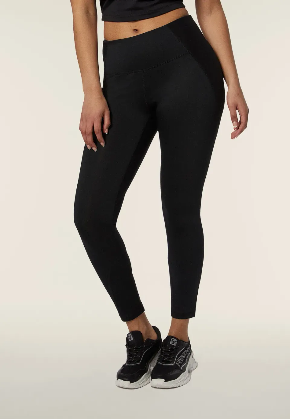 Freddy SuperFit Leggings 7/8 Schwarz Modellierend Recycelt
