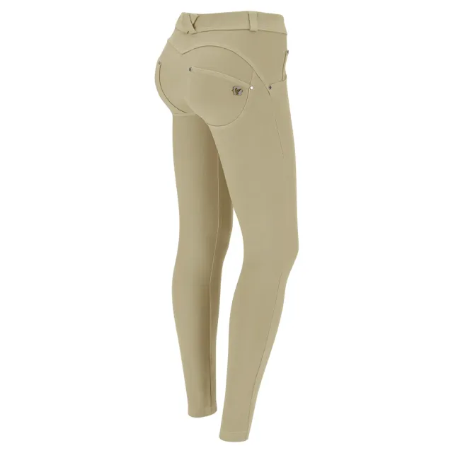 Freddy WR.UP Curvy Hose Sugar Almond Öko-Twill